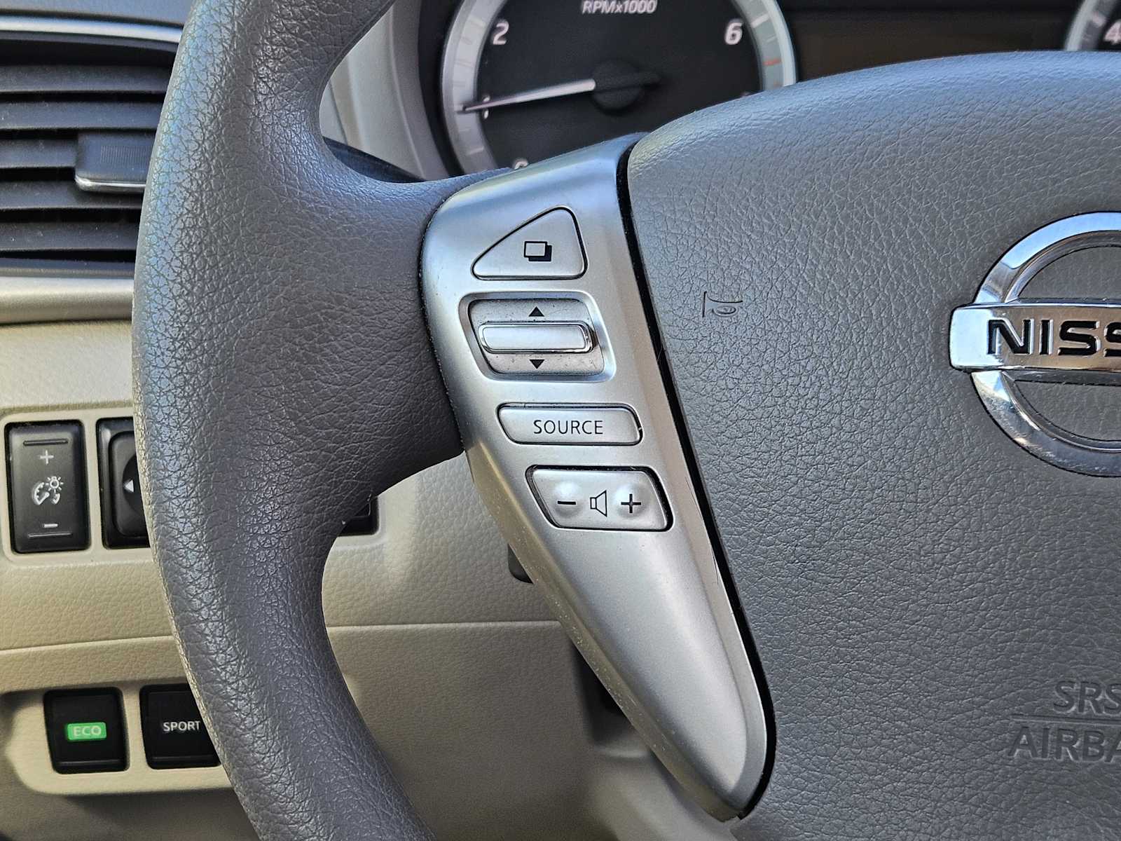 Thumbnail: 2013 Nissan Sentra - 24