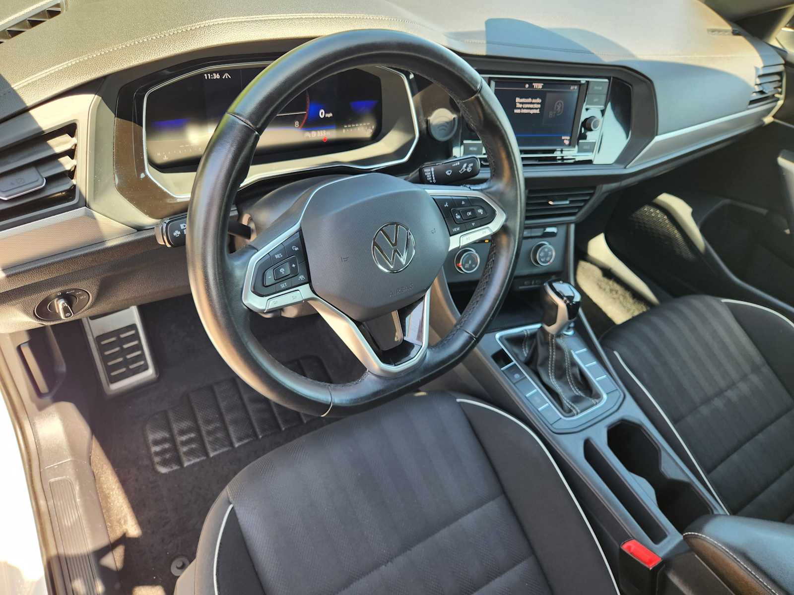 Thumbnail: 2023 Volkswagen Jetta - 2
