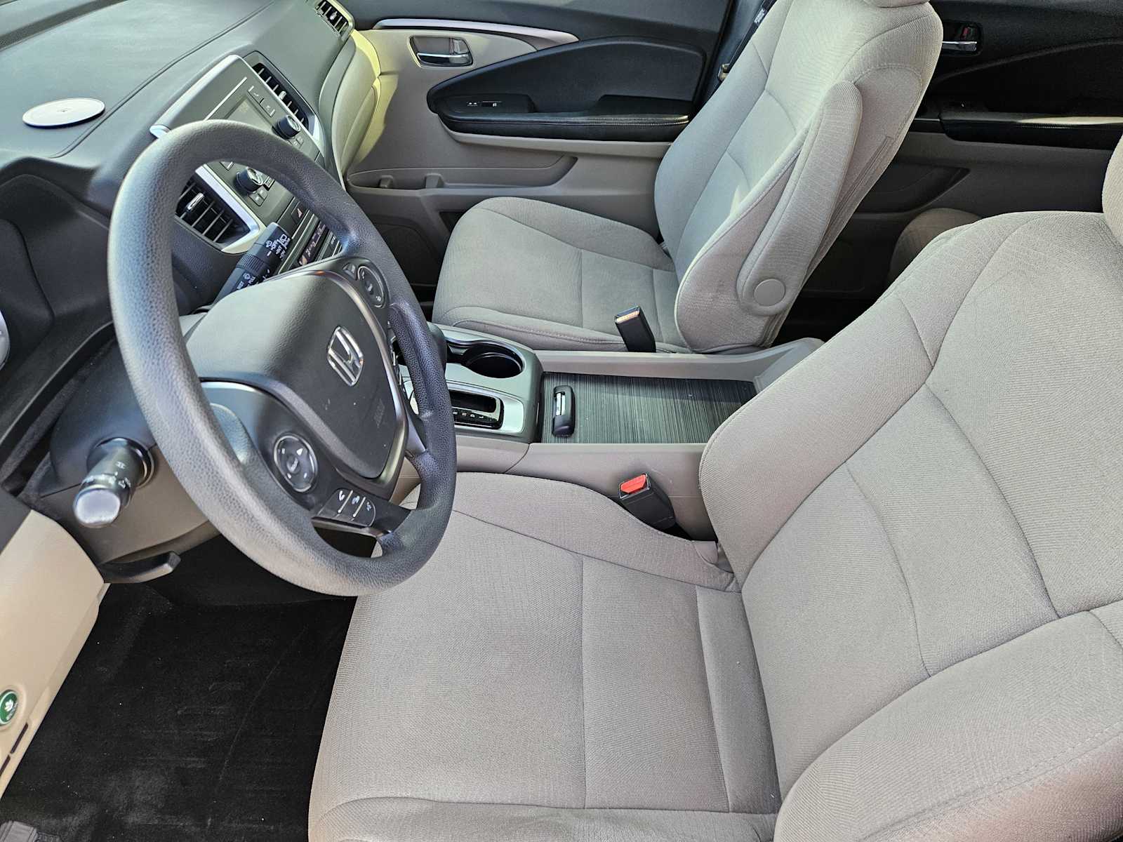 Thumbnail: 2016 Honda Pilot - 12