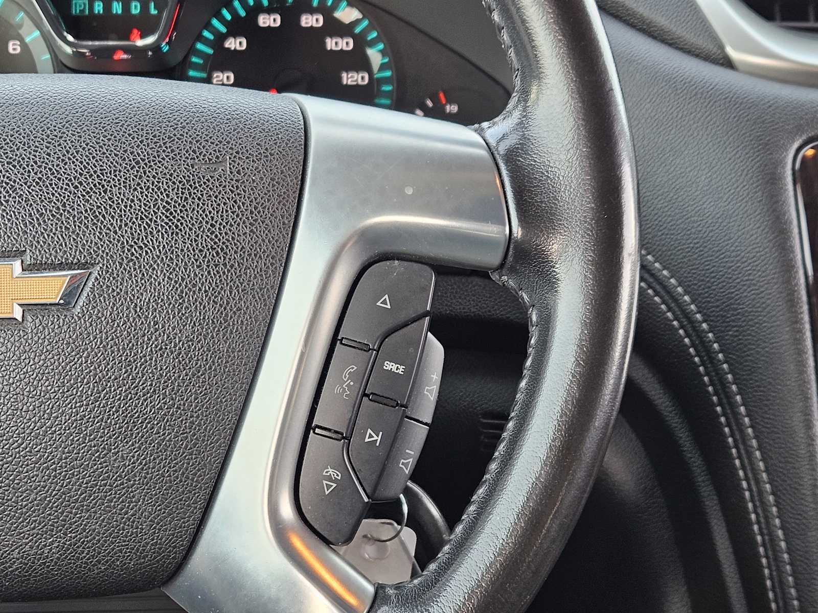 Thumbnail: 2017 Chevrolet Traverse - 27