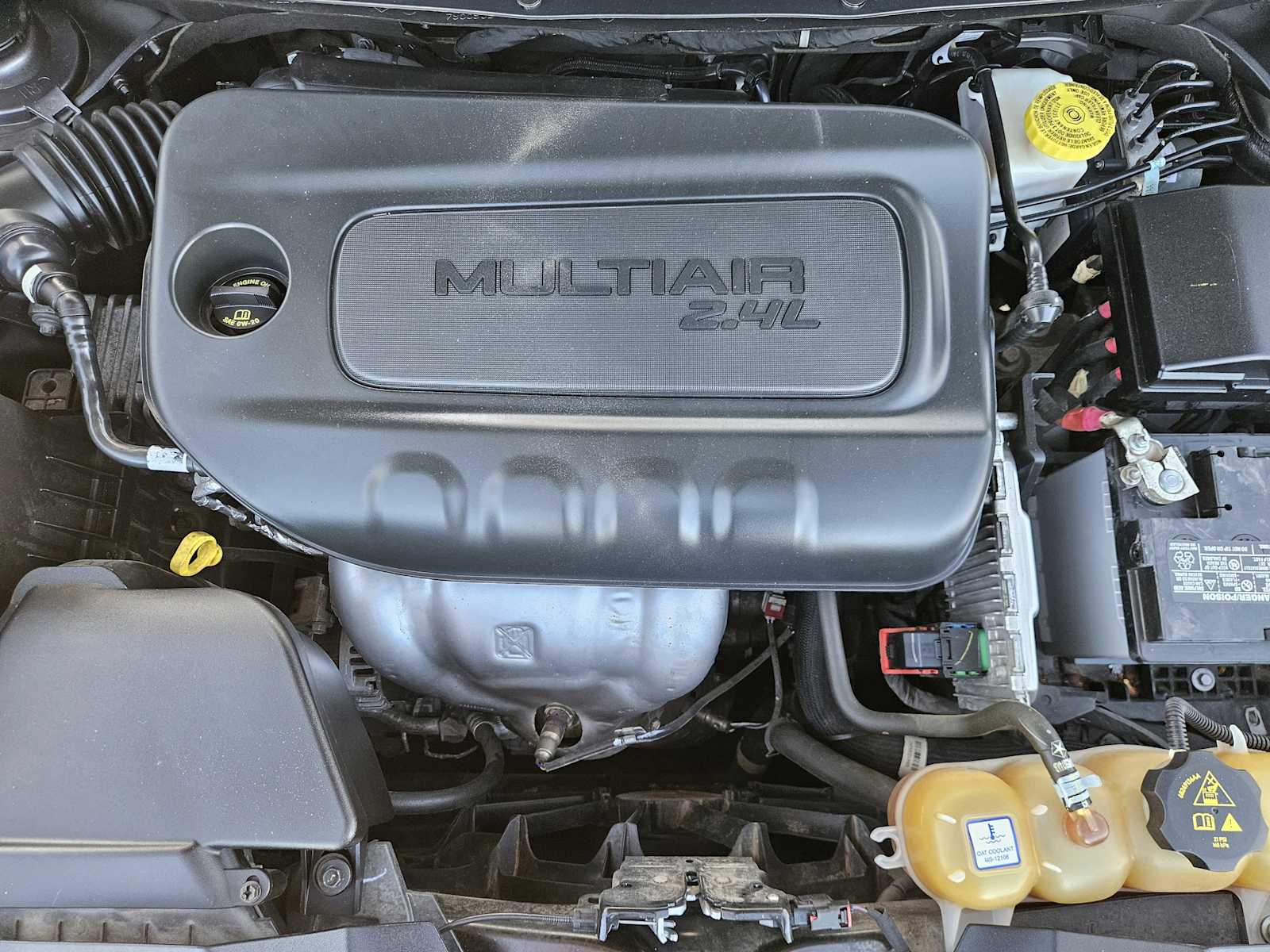 Thumbnail: 2020 Jeep Cherokee - 28