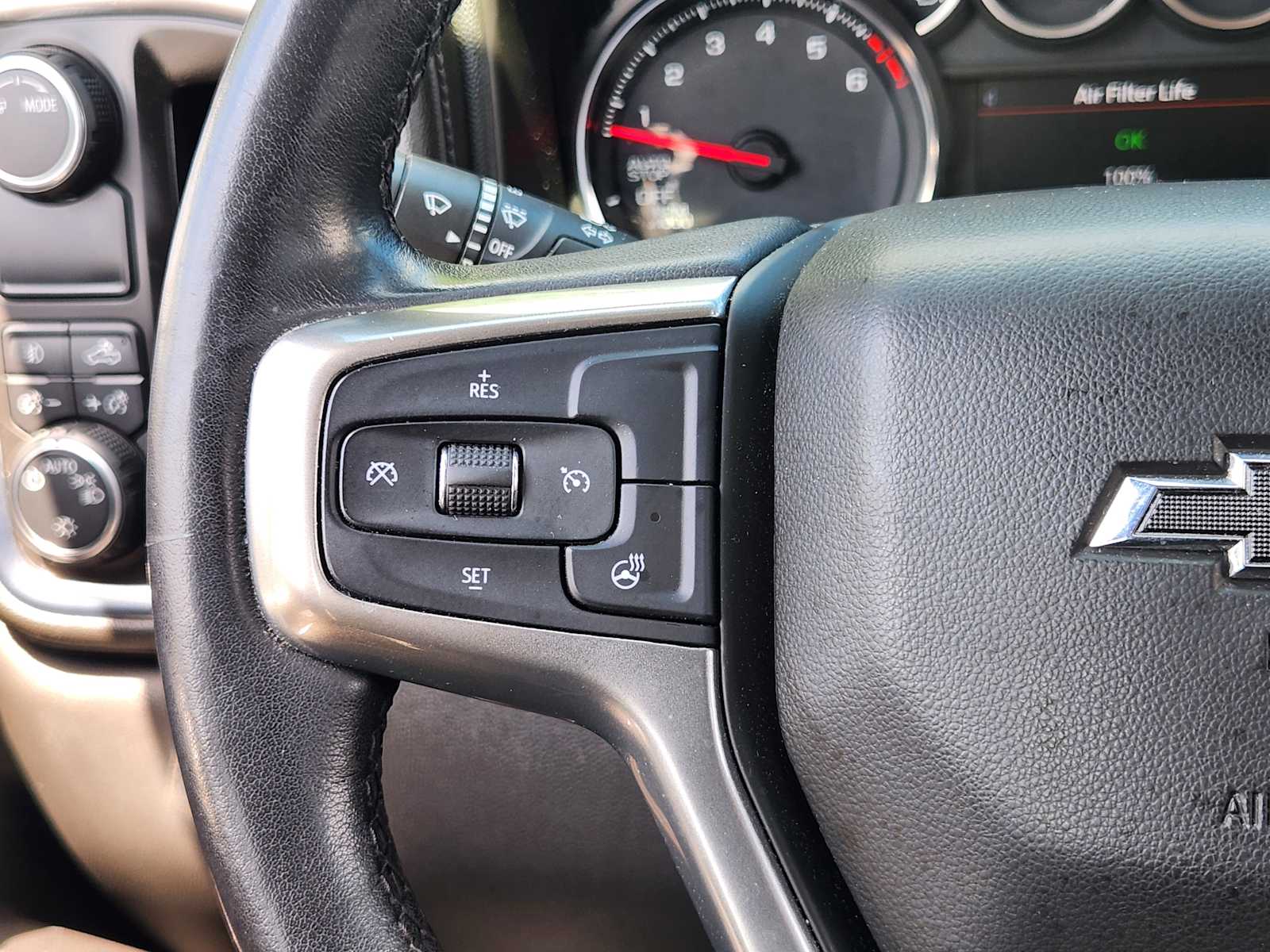 Thumbnail: 2020 Chevrolet Silverado 1500 - 26