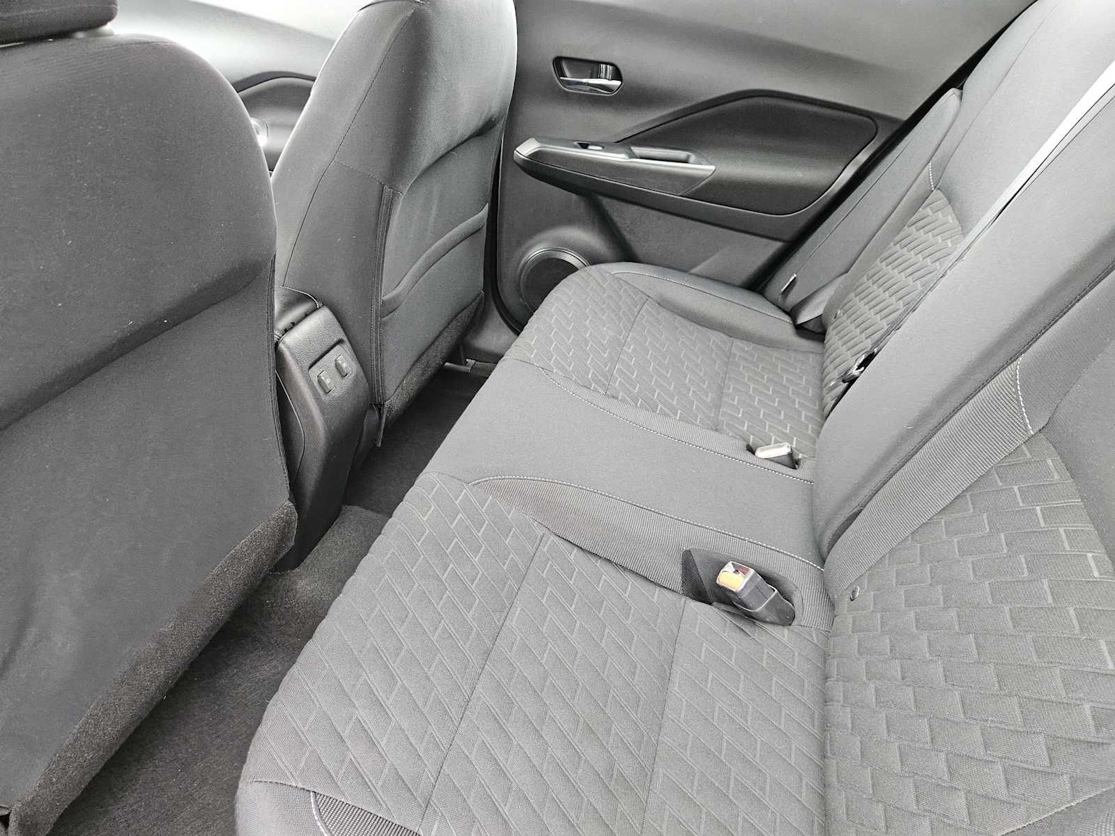 Thumbnail: 2022 Nissan Kicks - 28