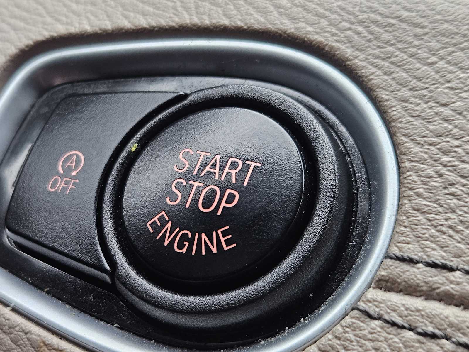 Thumbnail: 2022 BMW X2 - 20