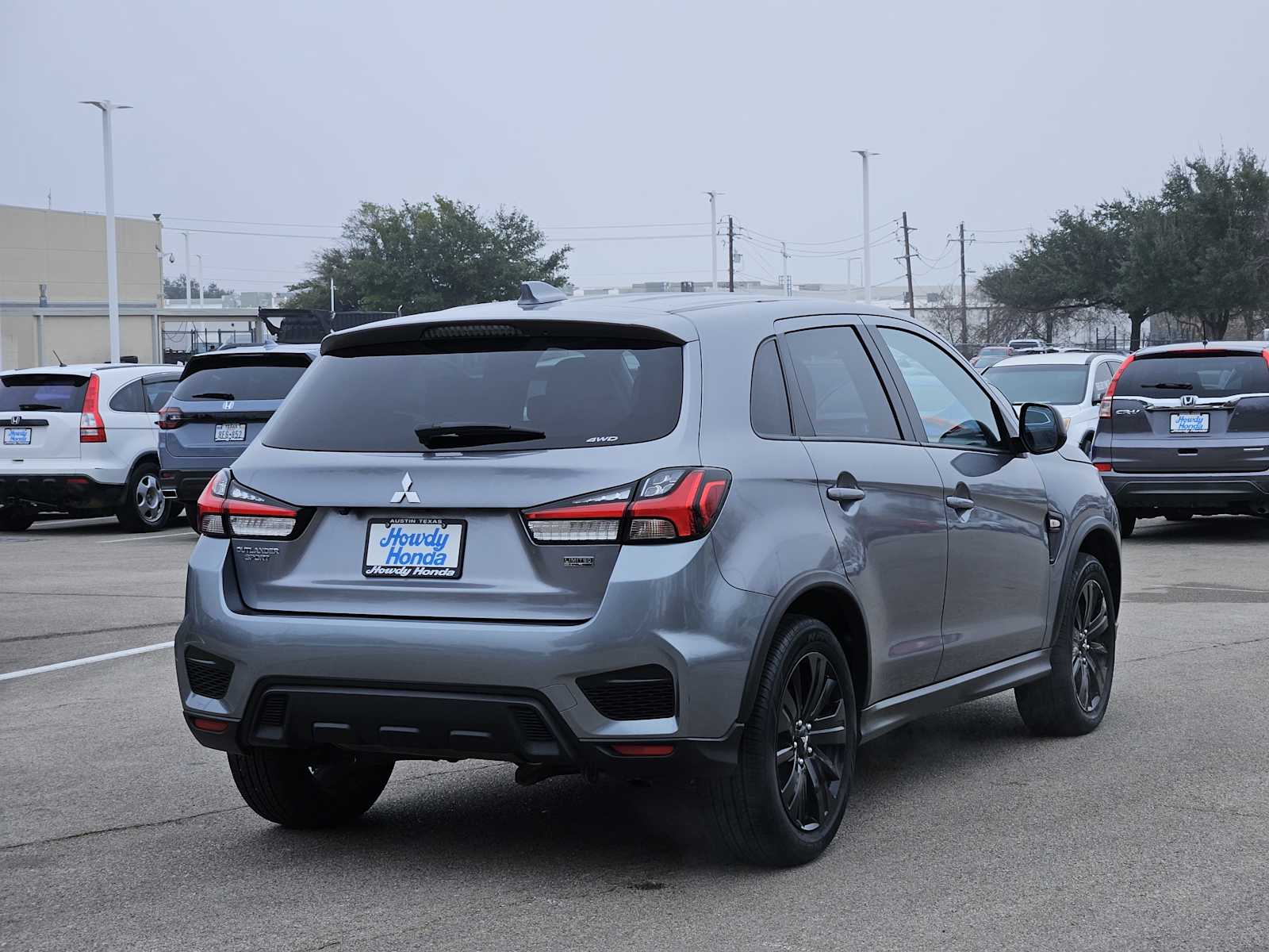 Thumbnail: 2023 Mitsubishi Outlander Sport - 6