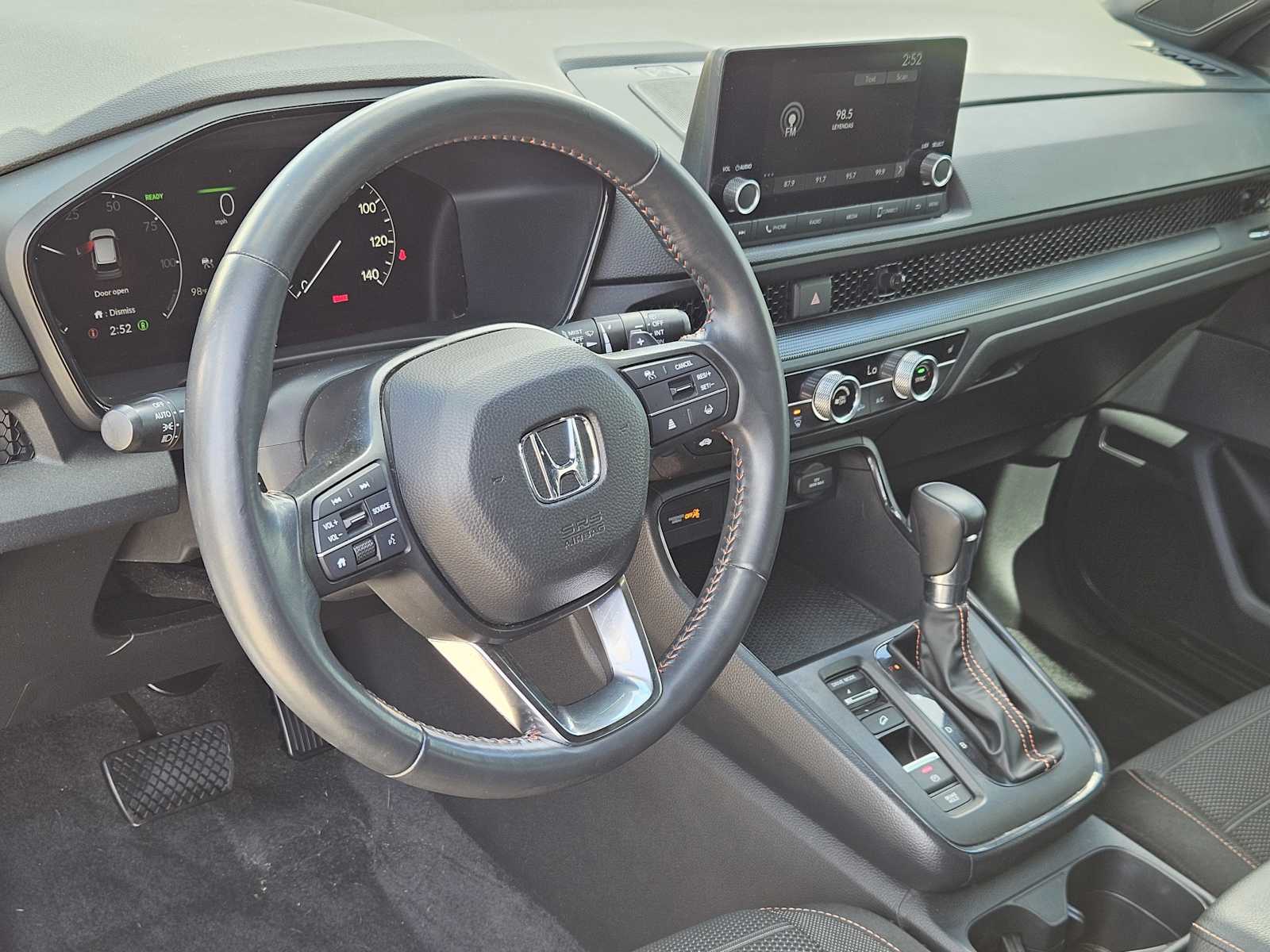 2023 Honda CR-V Hybrid photo 2