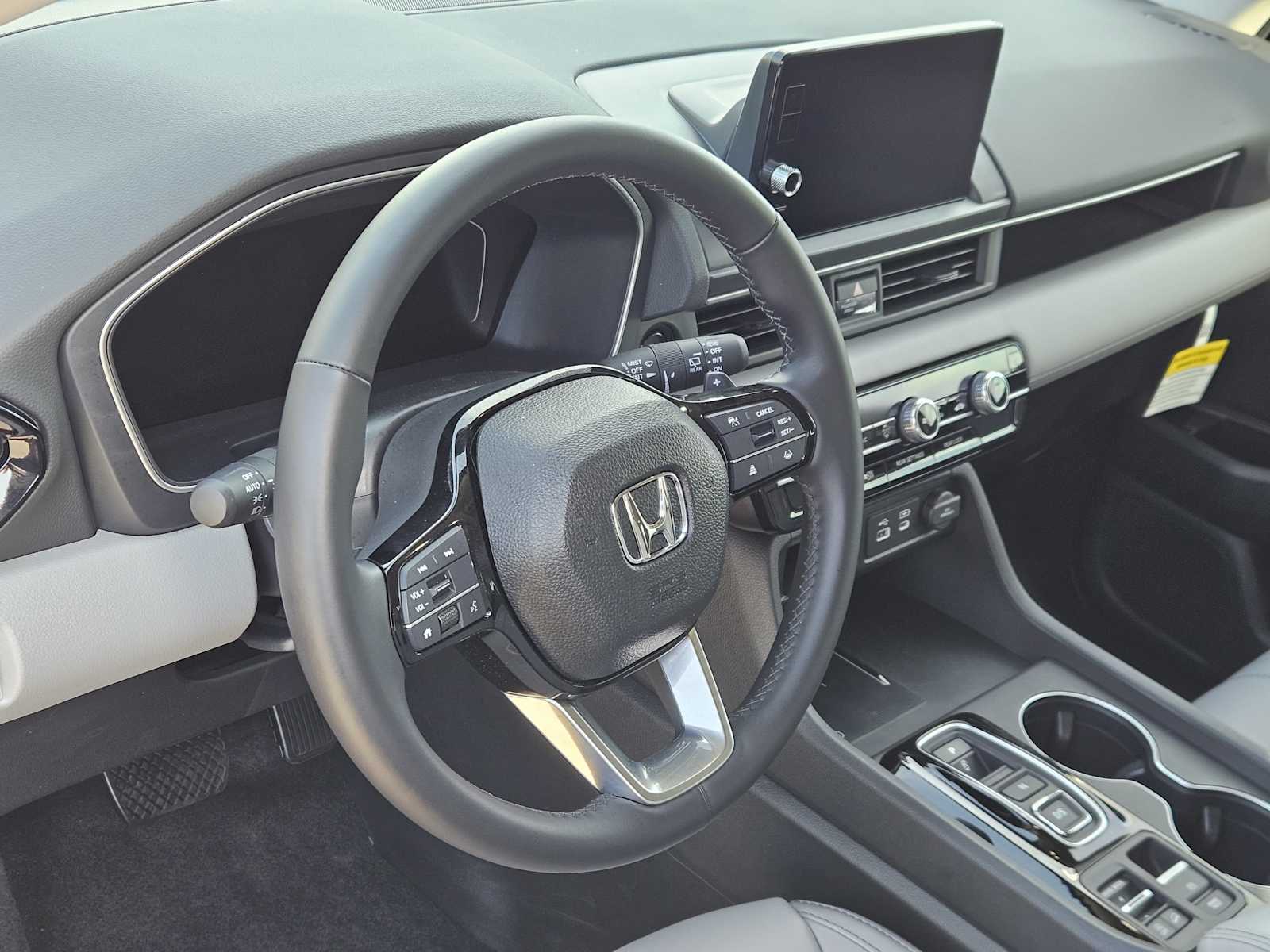 Thumbnail: 2025 Honda Pilot - 2