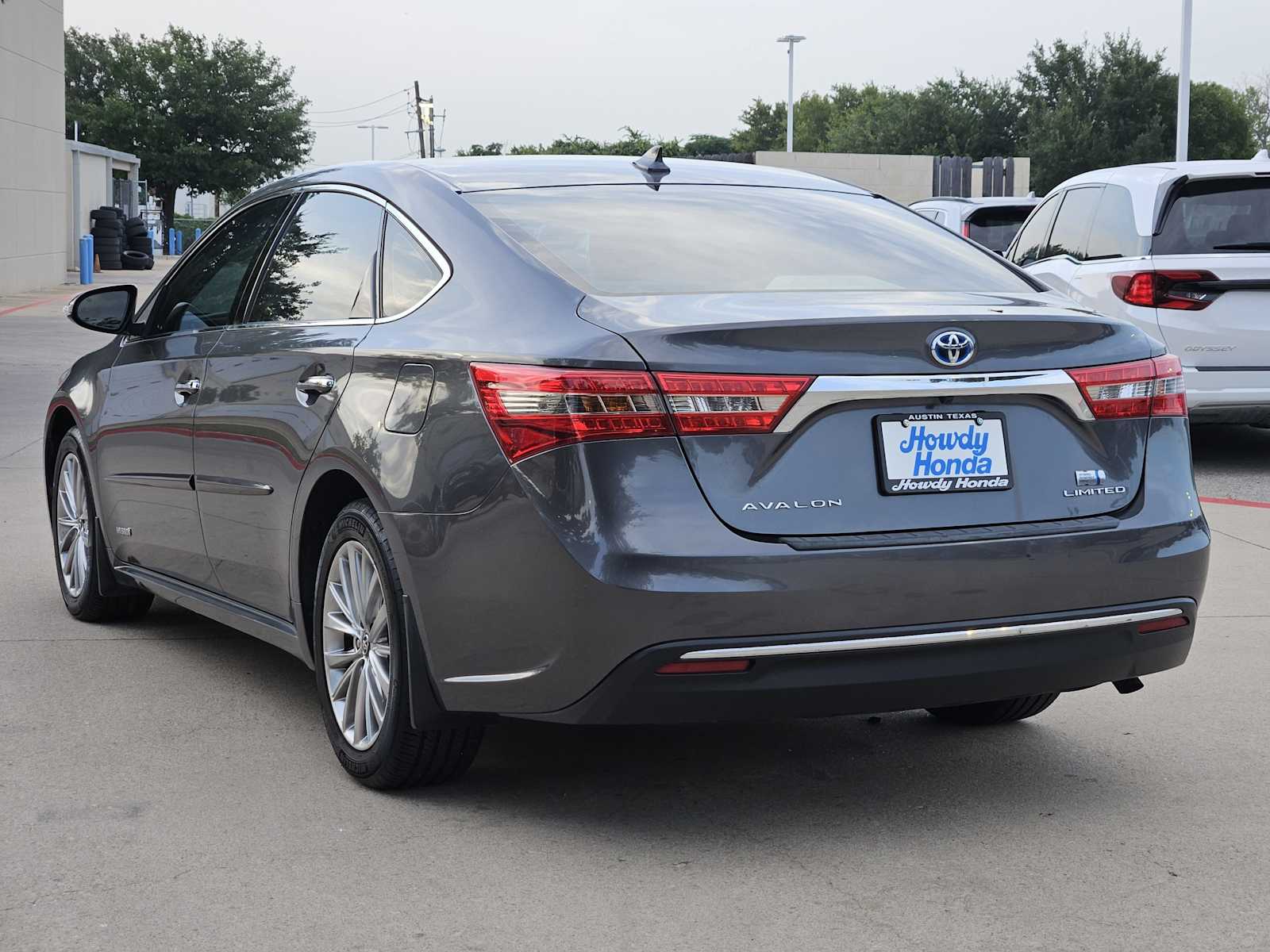 Thumbnail: 2018 Toyota Avalon - 6