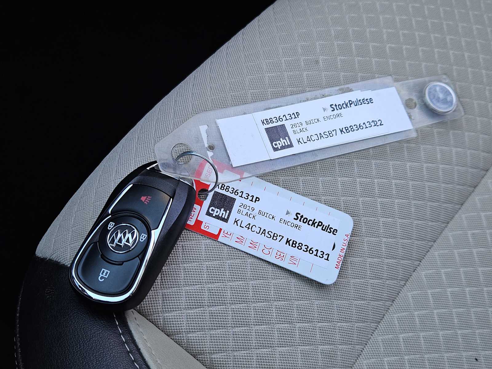 Thumbnail: 2019 Buick Encore - 31