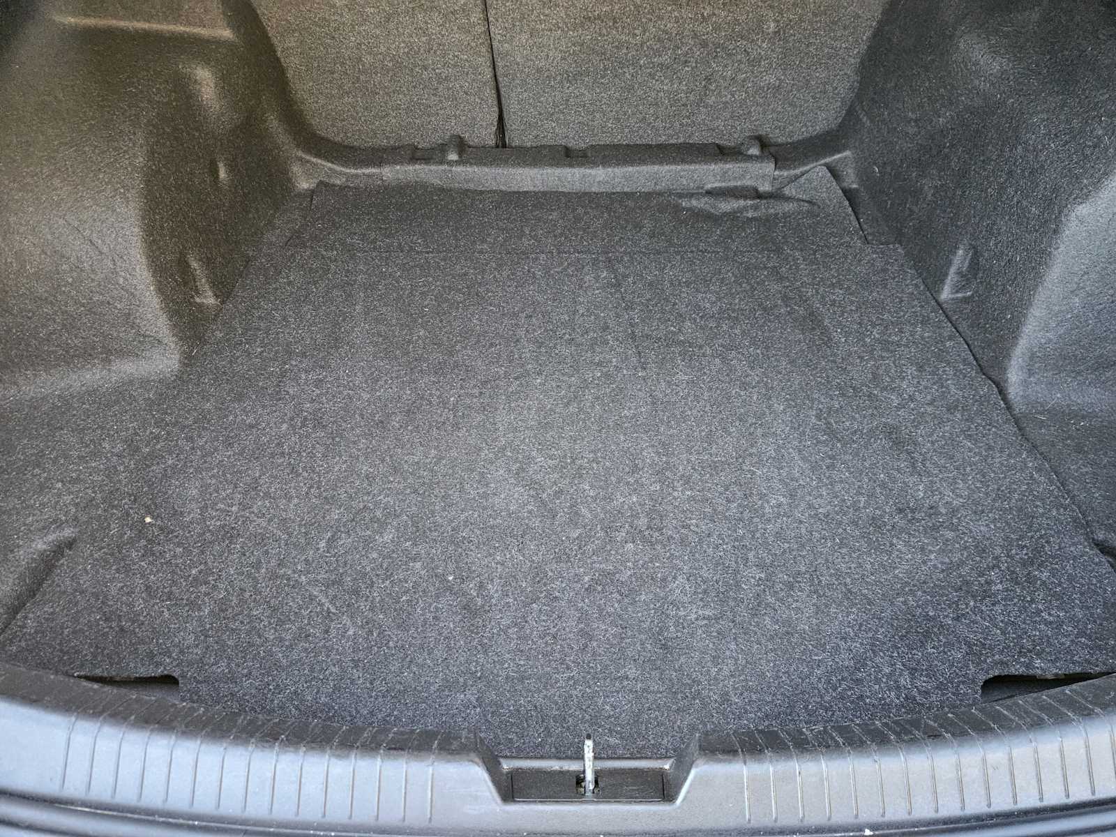 Thumbnail: 2023 Chevrolet Malibu - 30