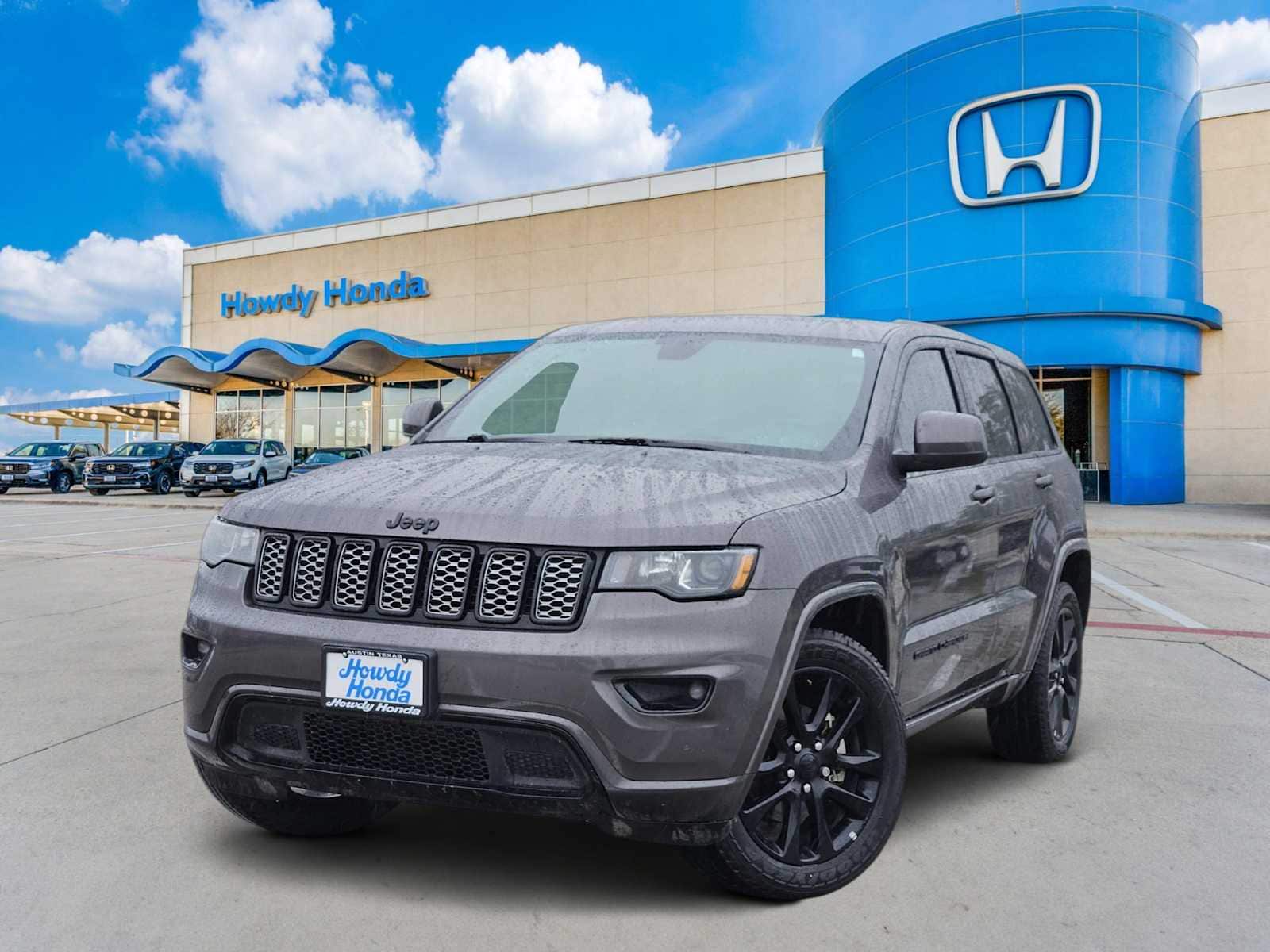 Thumbnail: 2018 Jeep Grand Cherokee - 1