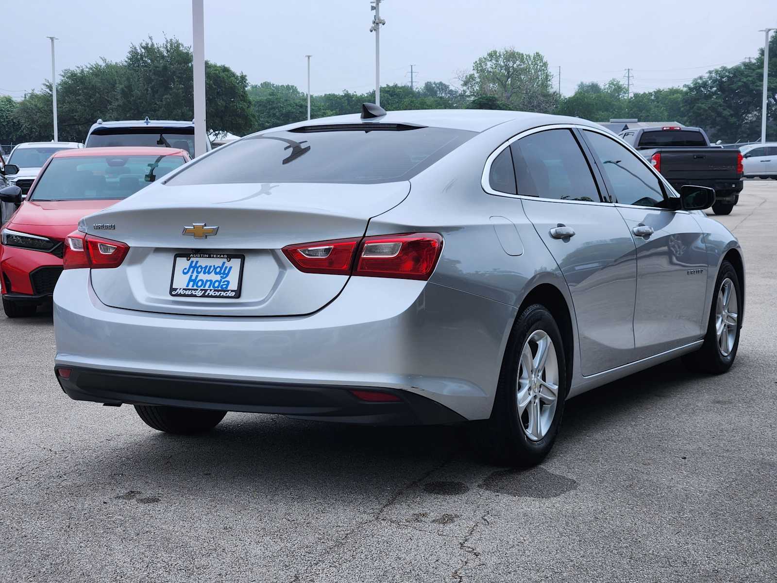 Thumbnail: 2021 Chevrolet Malibu - 6