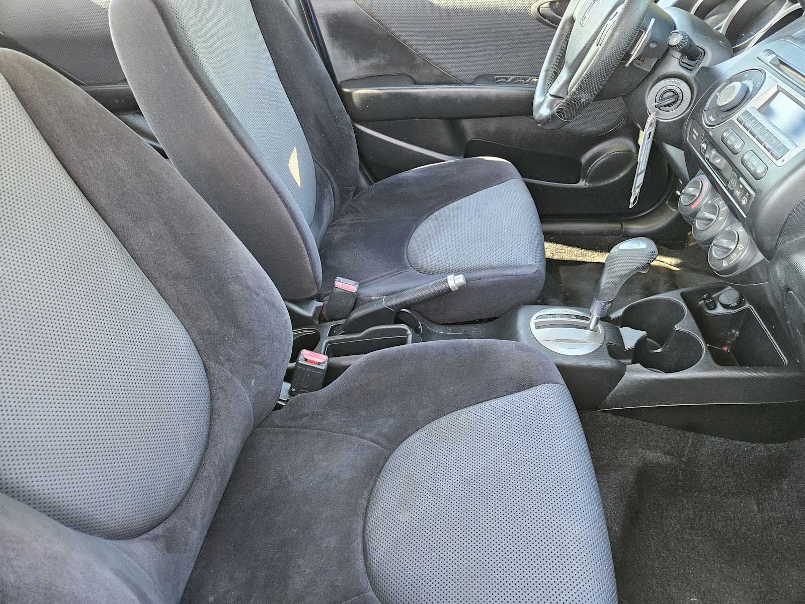 Thumbnail: 2007 Honda Fit - 13