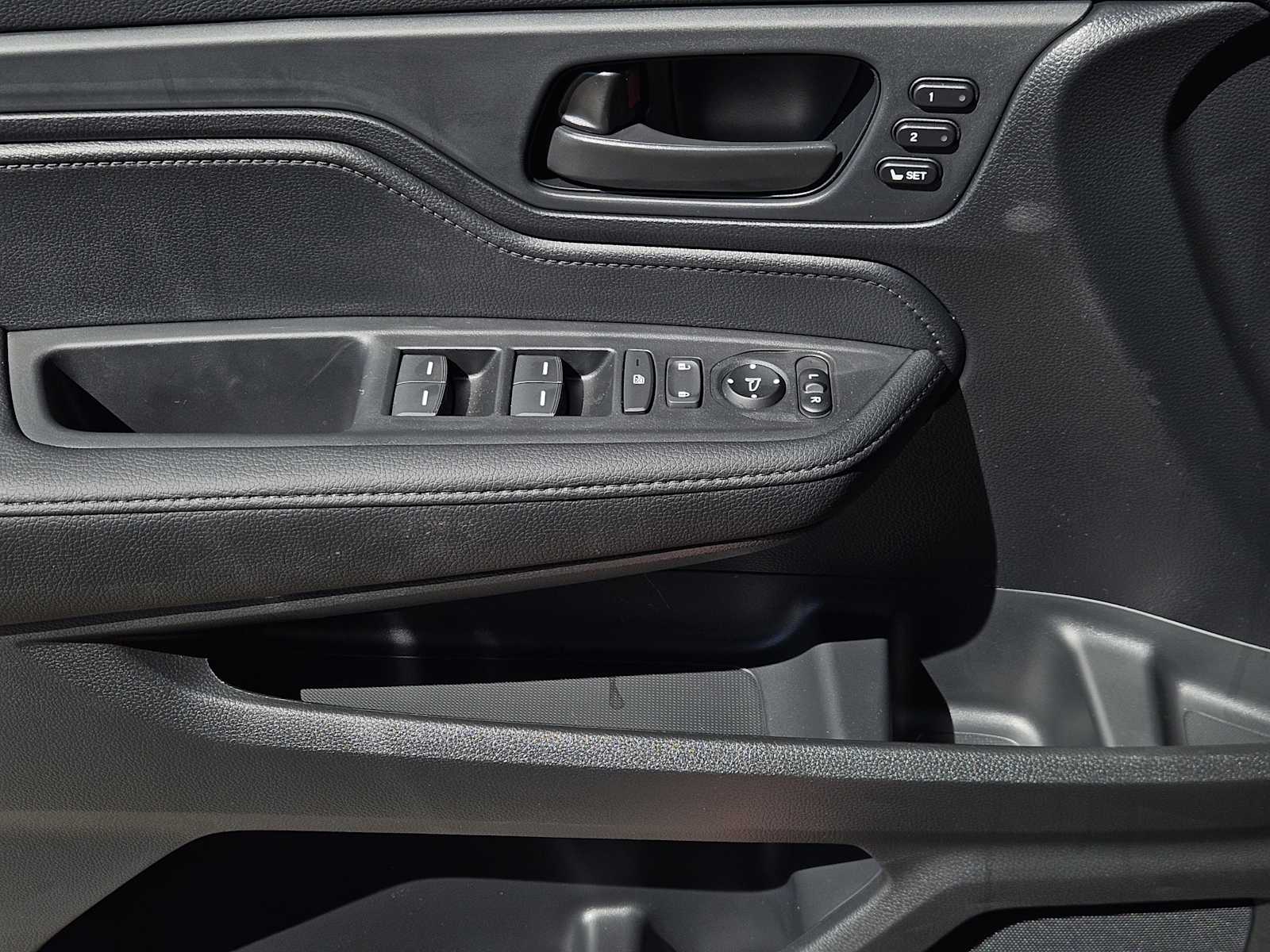 Thumbnail: 2026 Honda Odyssey - 20