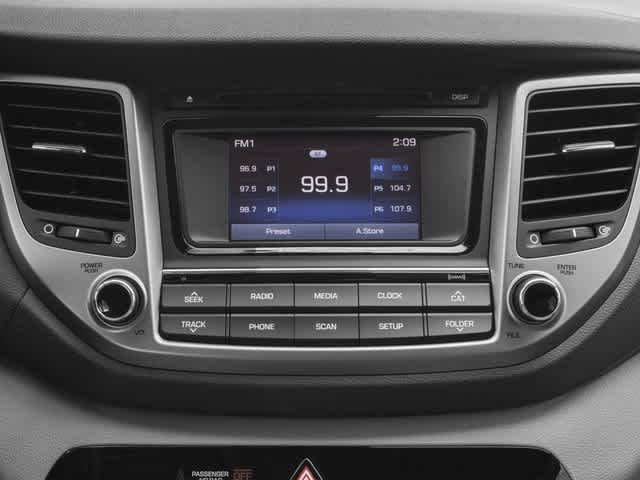 Thumbnail: 2016 Hyundai Tucson - 9