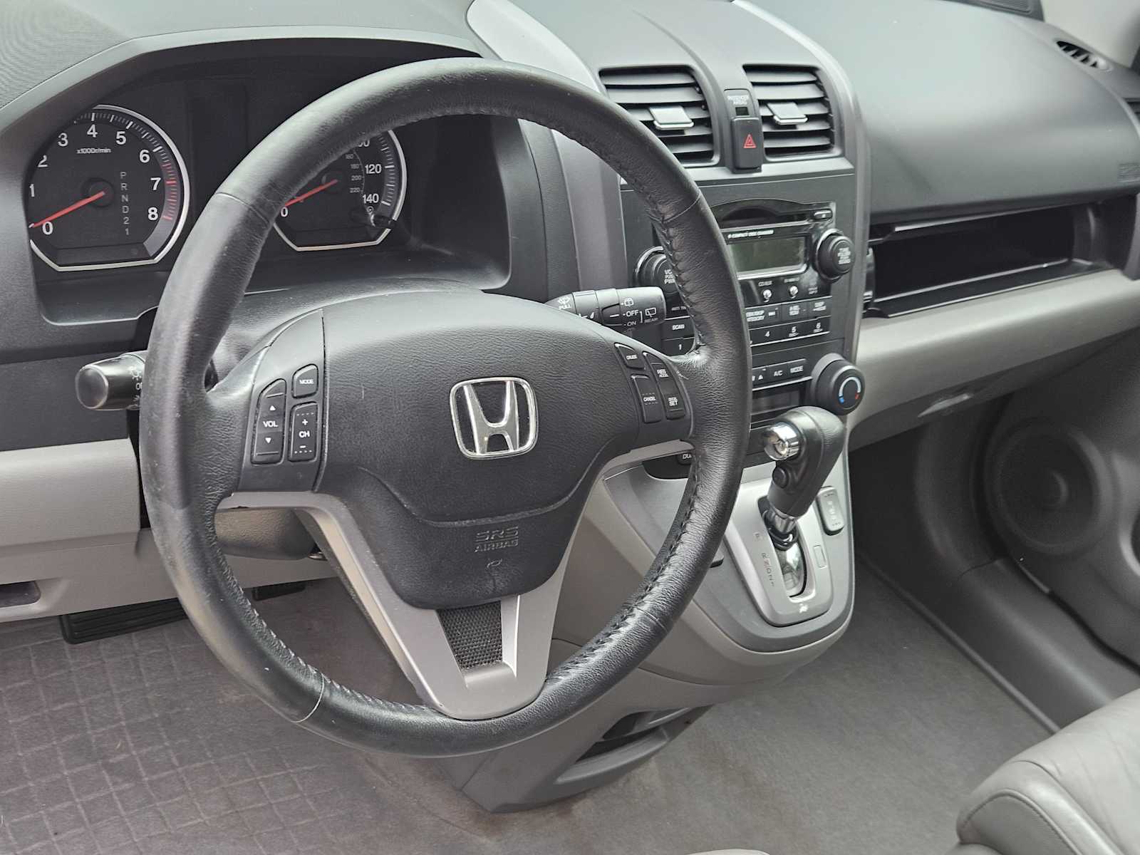 Used 2008 Honda CR-V EX-L with VIN JHLRE387X8C057301 for sale in Austin, TX