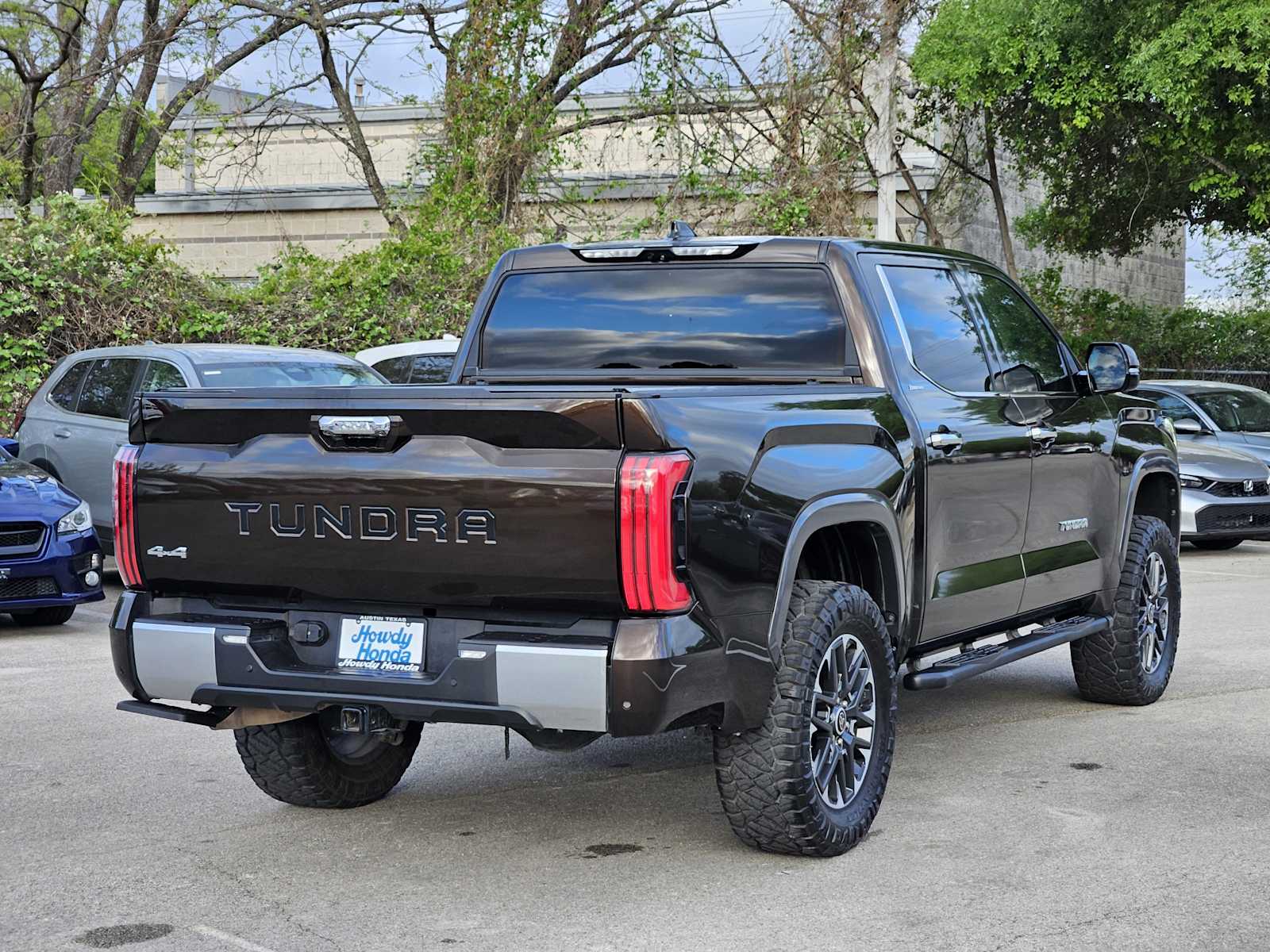 Thumbnail: 2022 Toyota Tundra - 6