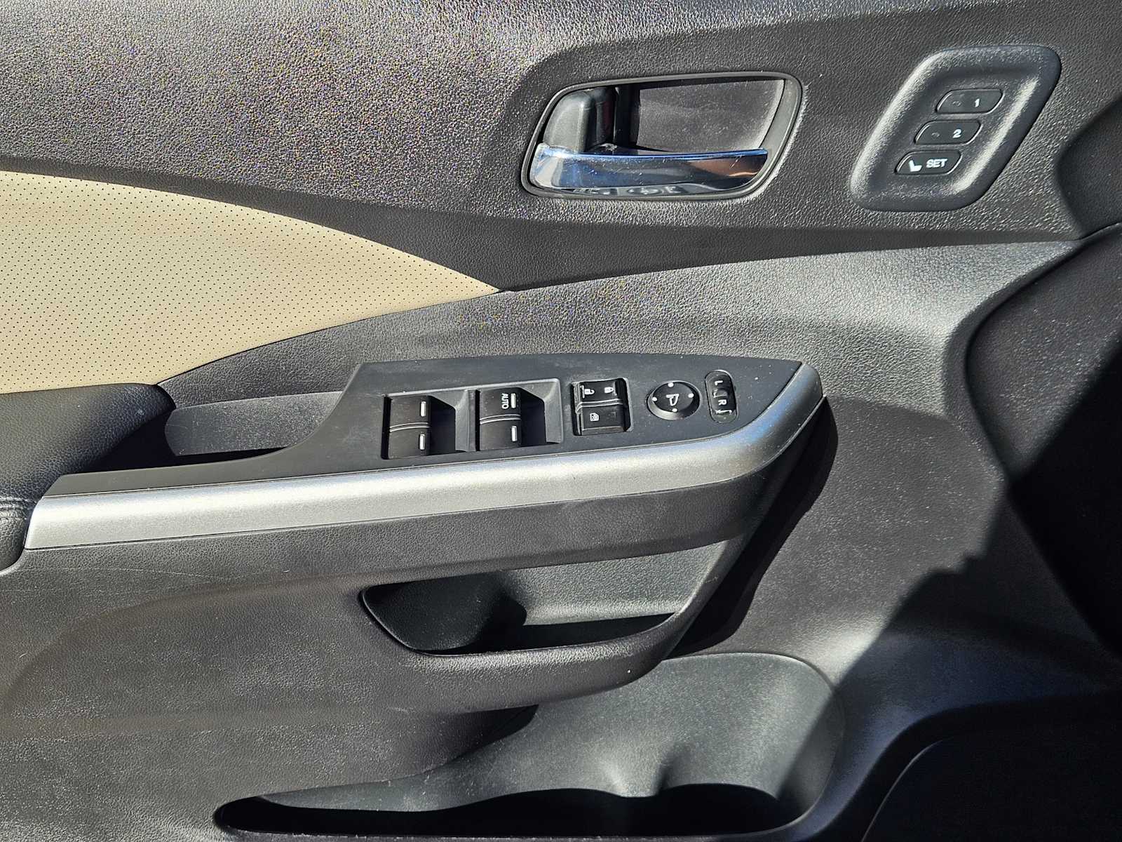 Thumbnail: 2016 Honda CR-V - 22