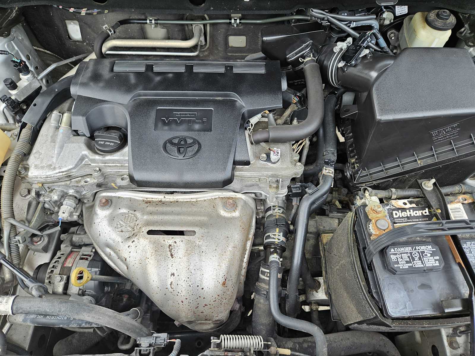 Thumbnail: 2014 Toyota RAV4 - 31
