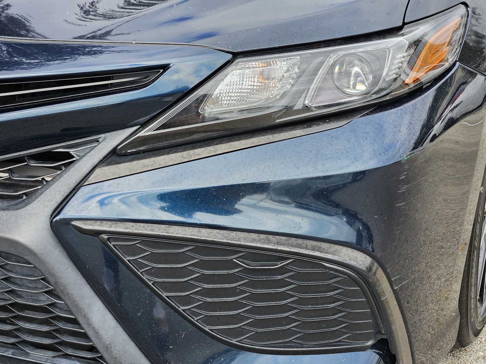 Thumbnail: 2021 Toyota Camry - 7