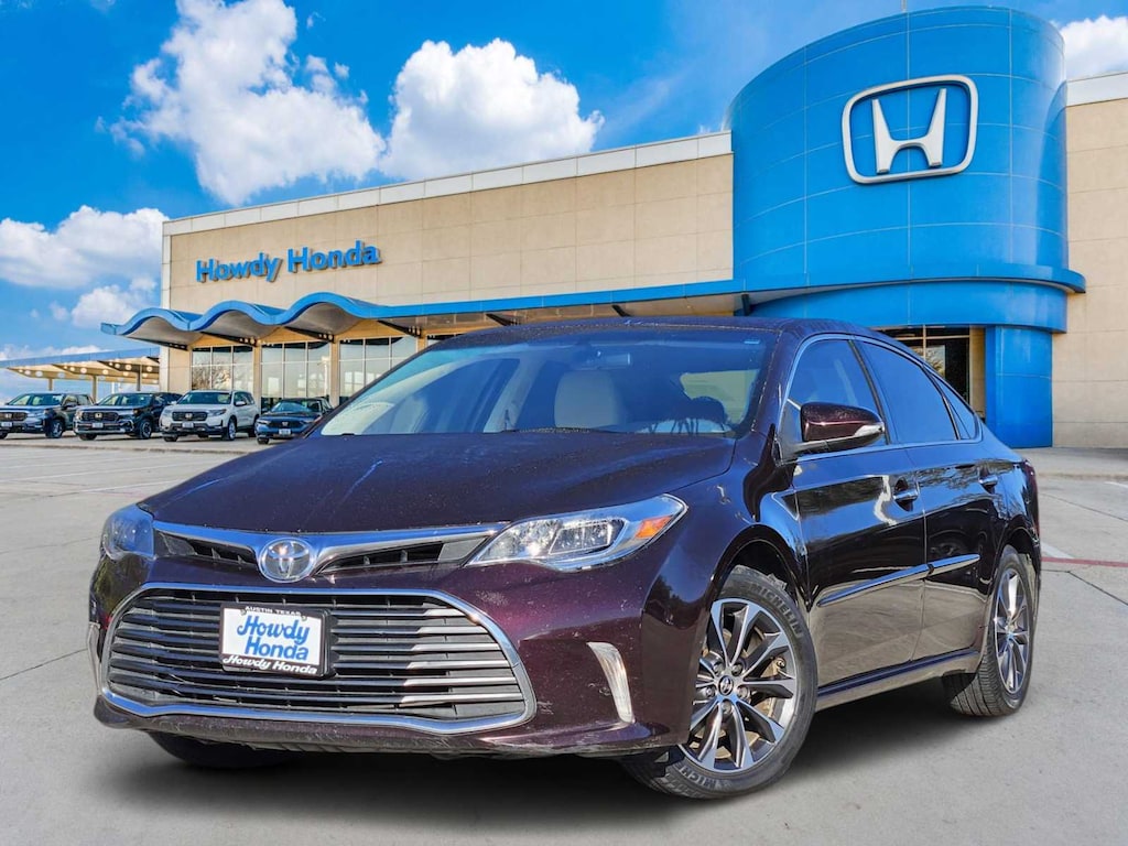 Used 2016 Toyota Avalon XLE Sedan