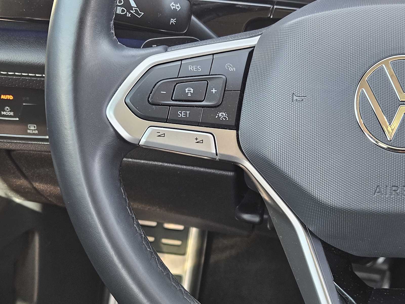 Thumbnail: 2024 Volkswagen Atlas - 28