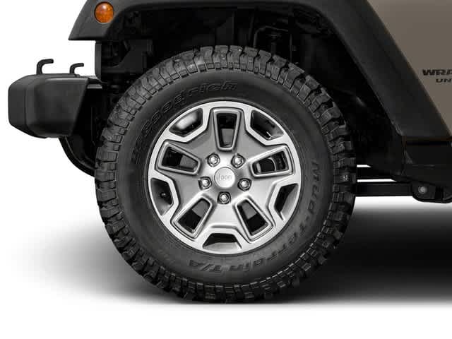 Thumbnail: 2016 Jeep Wrangler - 14