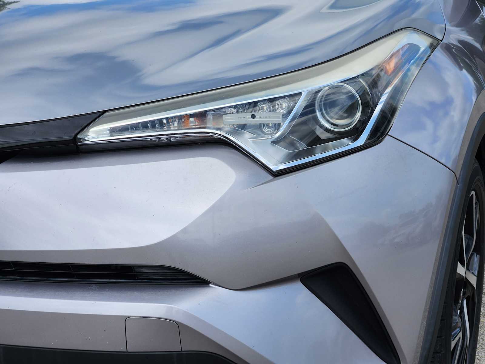 Thumbnail: 2018 Toyota C-HR - 7
