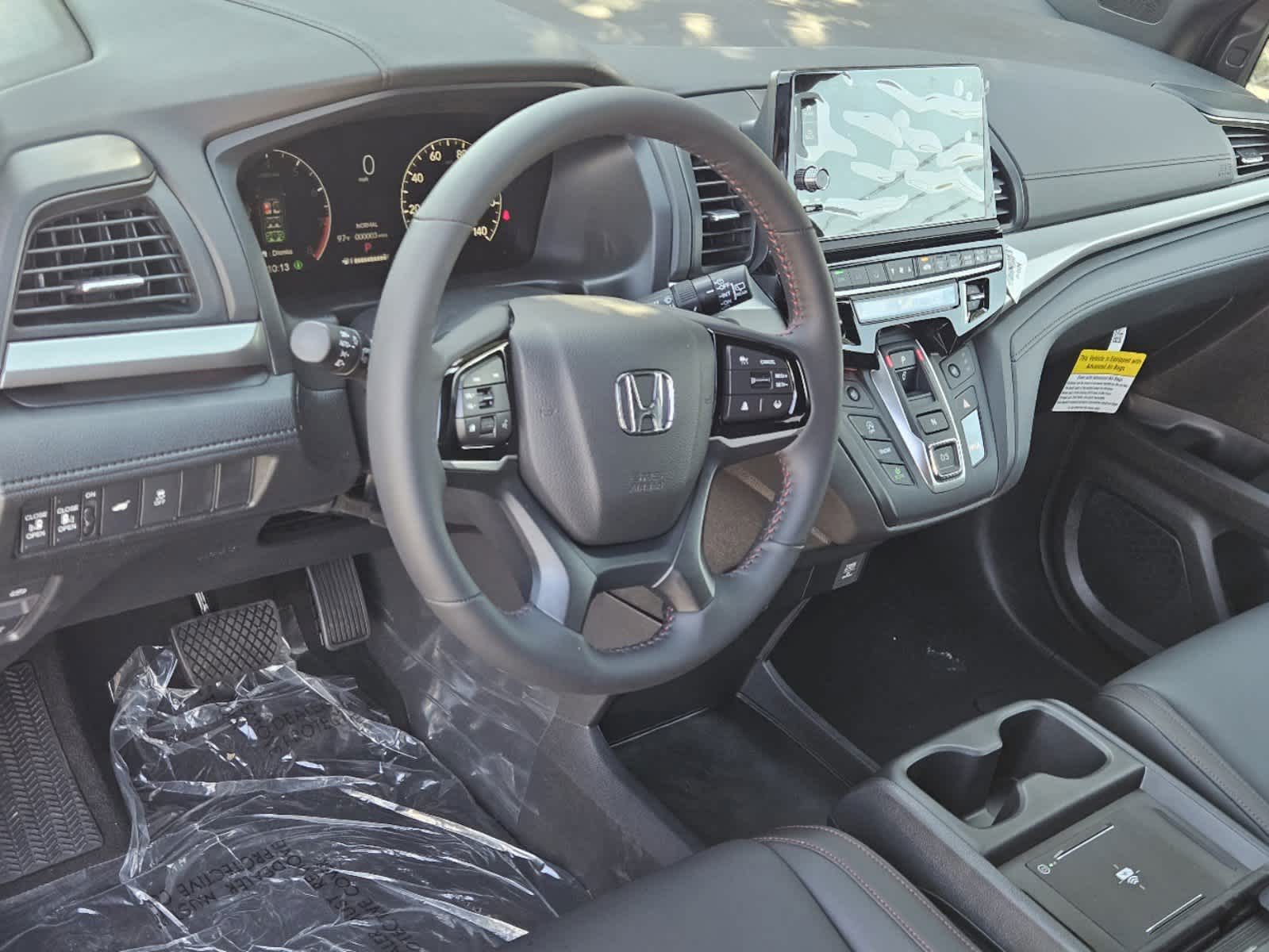 2025 Honda Odyssey photo 2