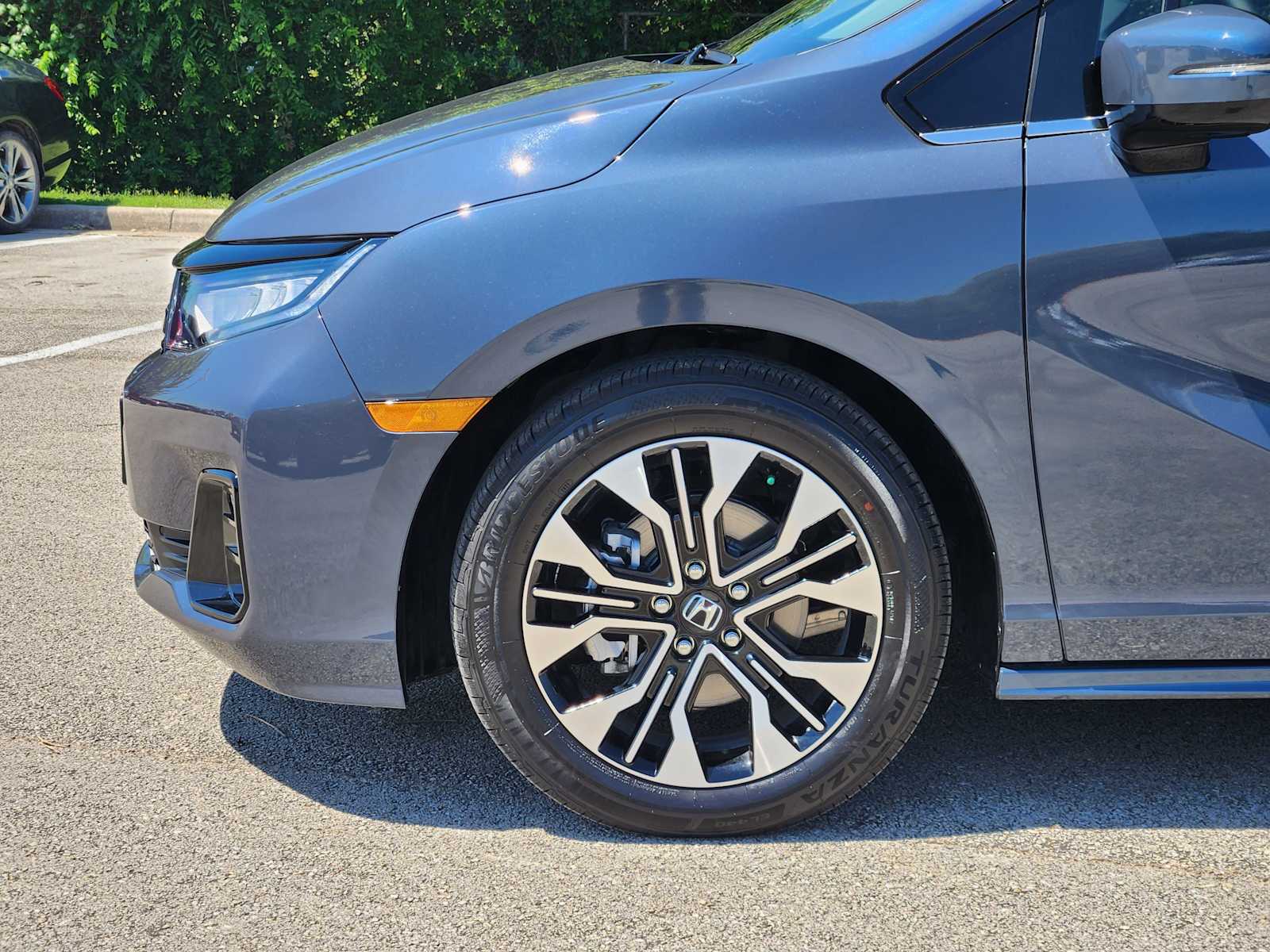 Thumbnail: 2026 Honda Odyssey - 8
