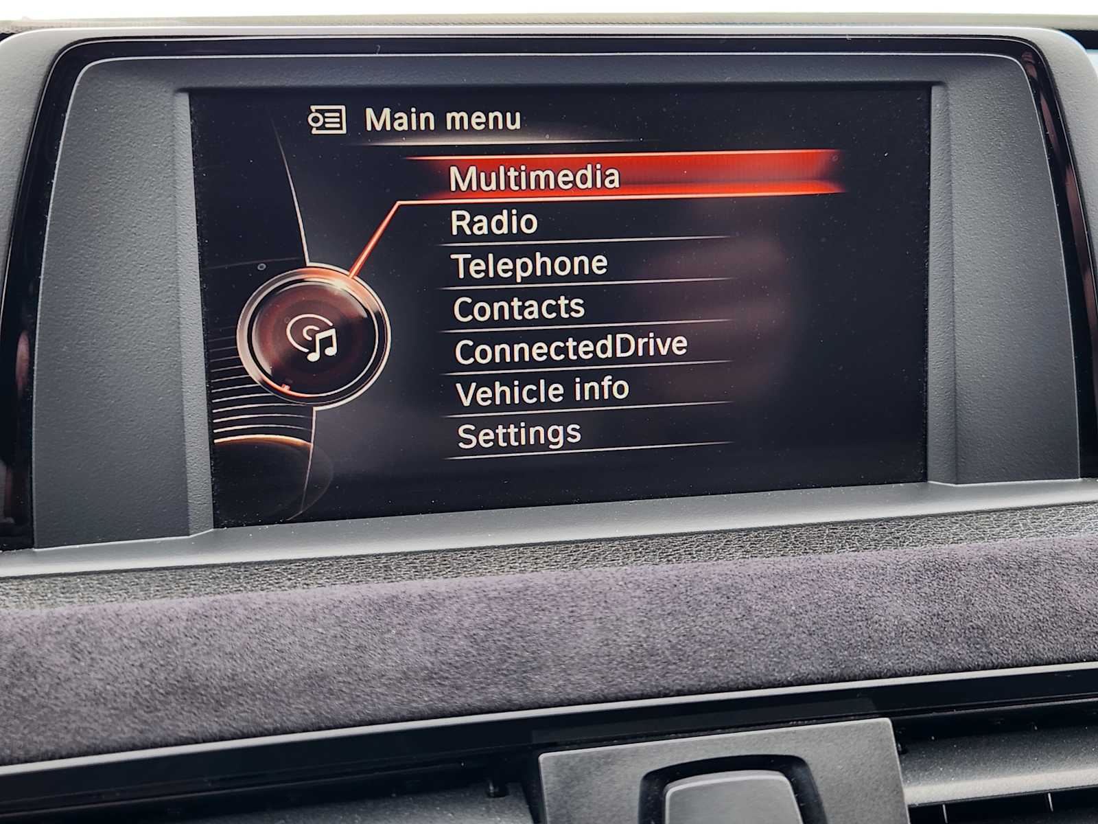 Thumbnail: 2015 BMW 3 Series - 17