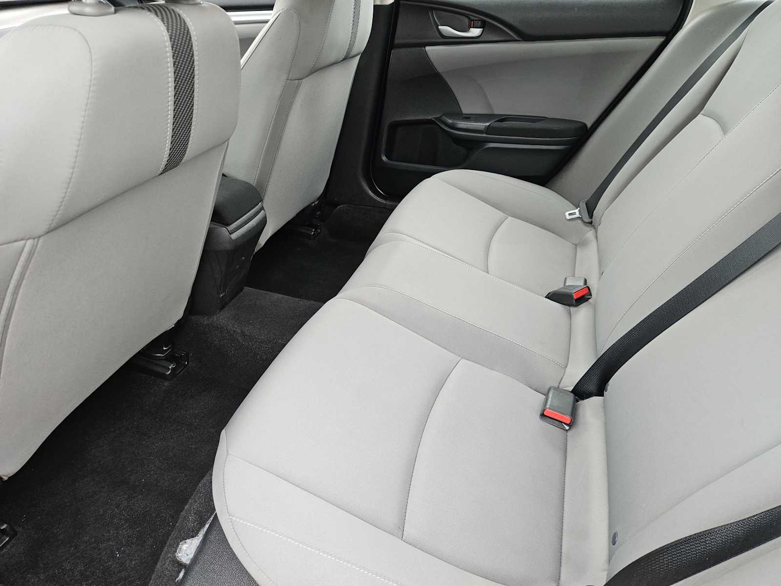 Thumbnail: 2017 Honda Civic - 26