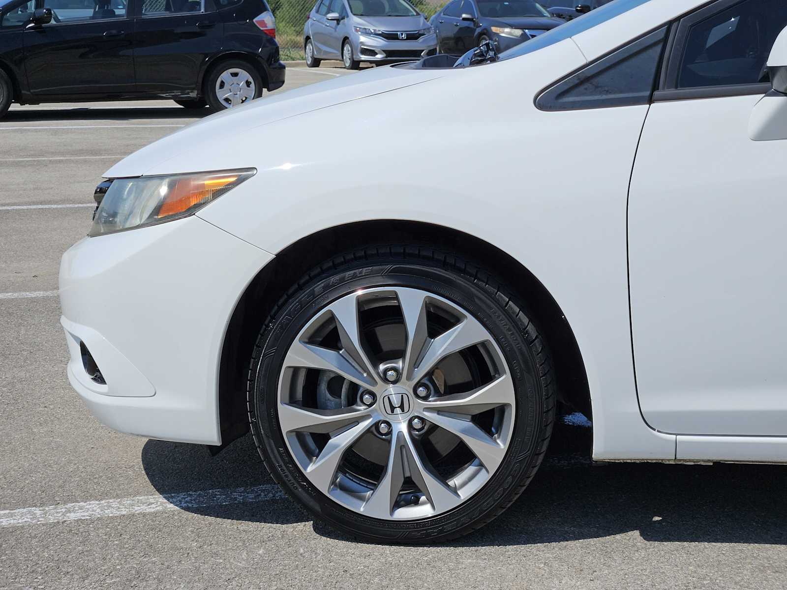 Thumbnail: 2012 Honda Civic - 8