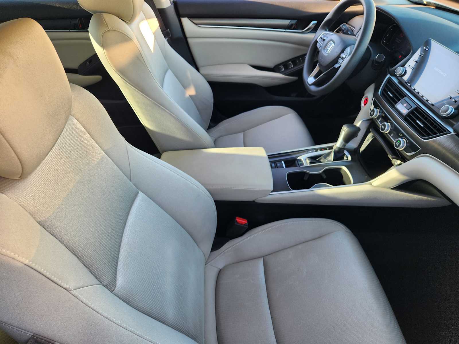 Thumbnail: 2019 Honda Accord - 14