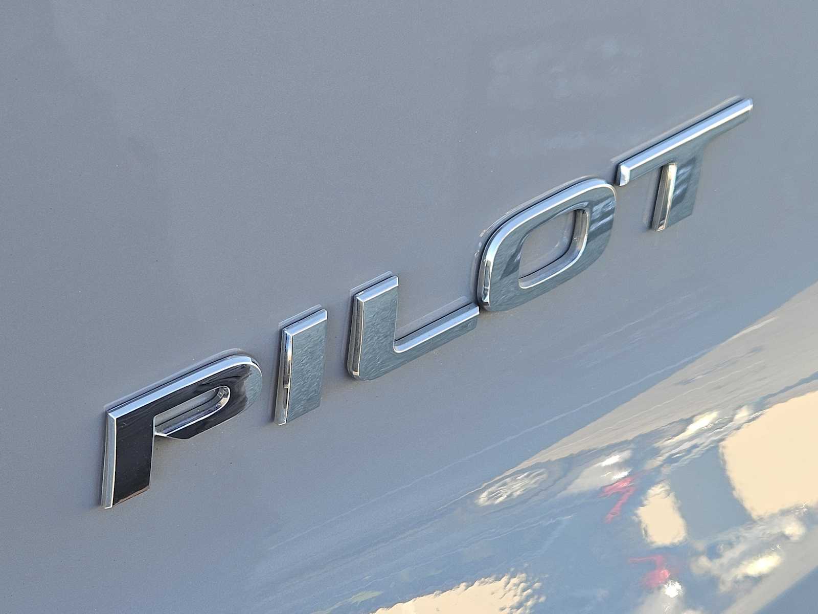 Thumbnail: 2022 Honda Pilot - 12