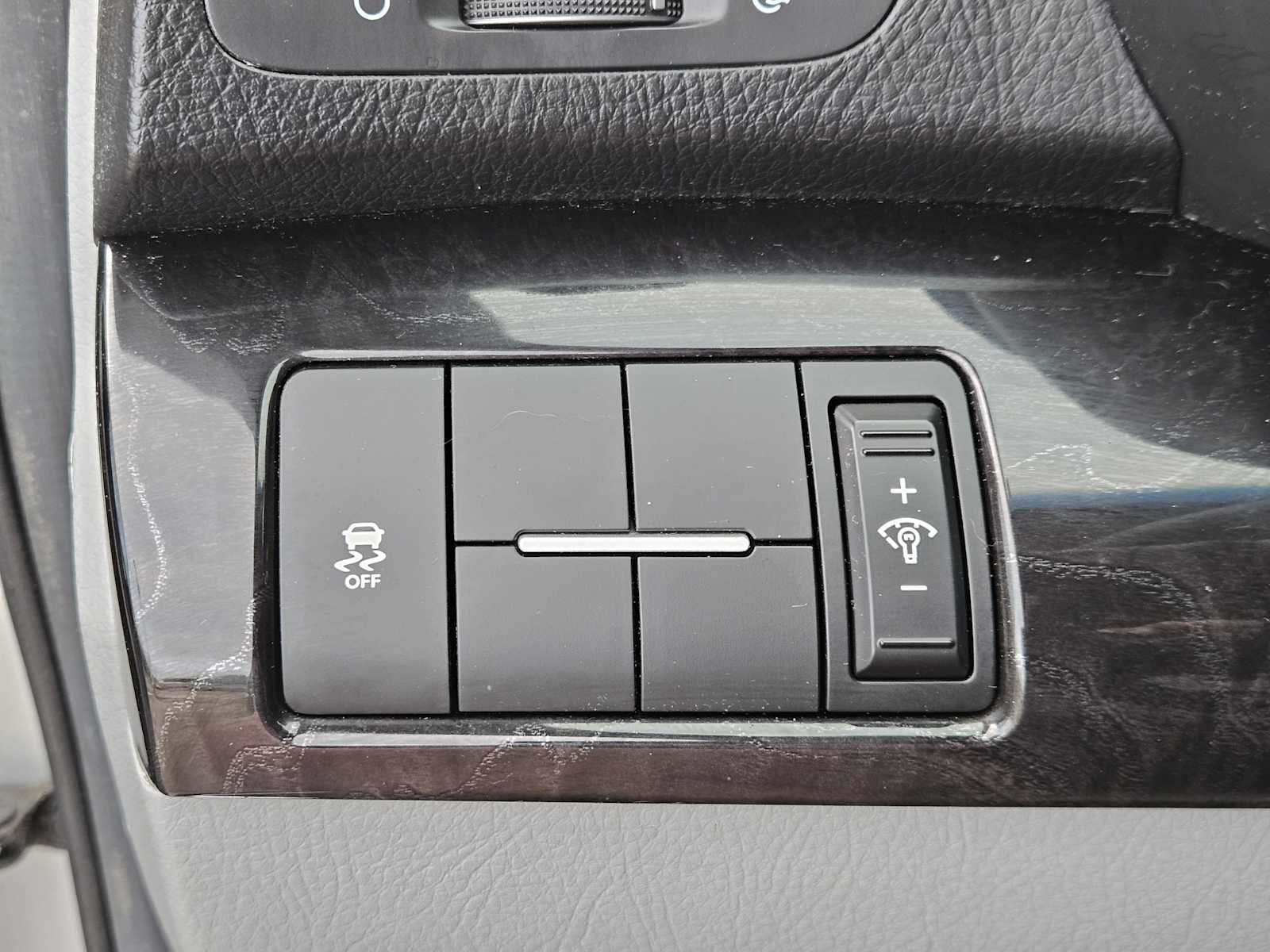 Thumbnail: 2015 Kia Sorento - 21