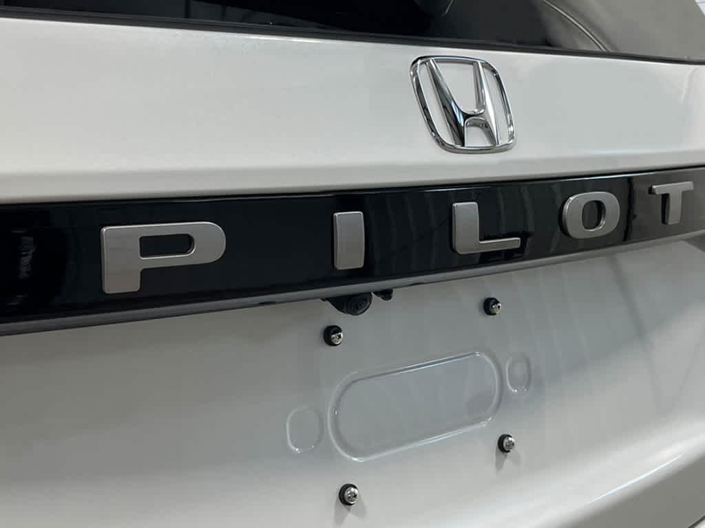 Thumbnail: 2026 Honda Pilot - 7