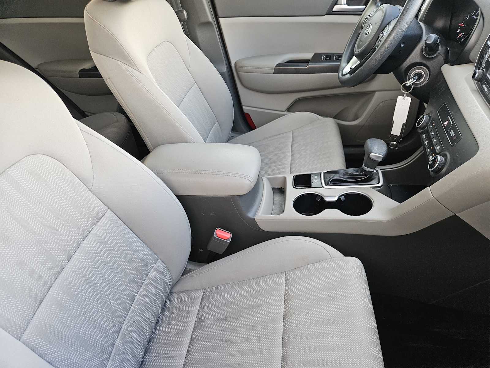 Thumbnail: 2019 Kia Sportage - 13