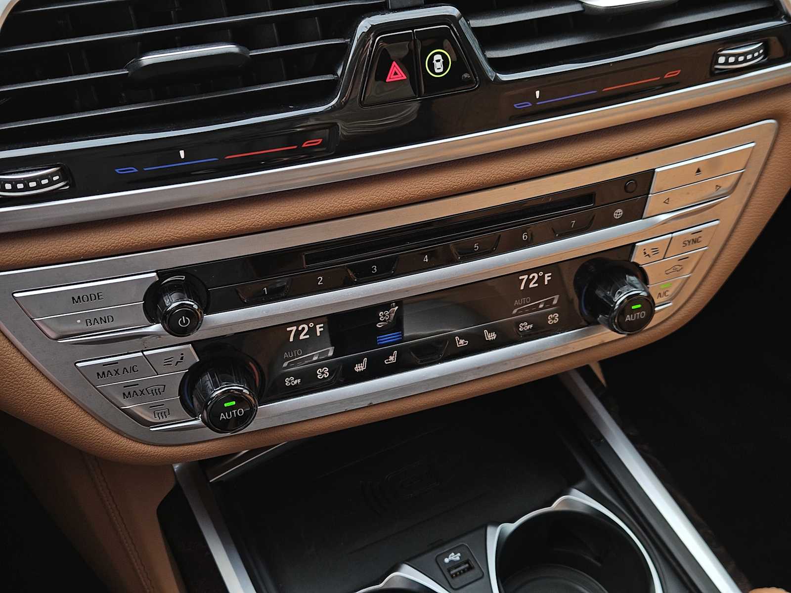 Thumbnail: 2020 BMW 7 Series - 18