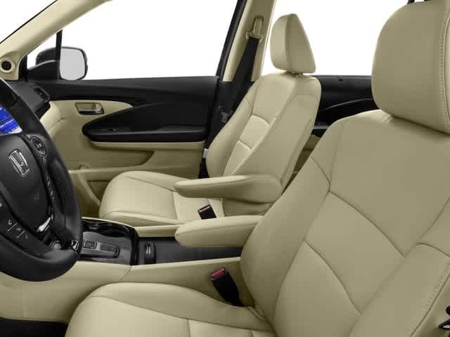 Thumbnail: 2016 Honda Pilot - 8