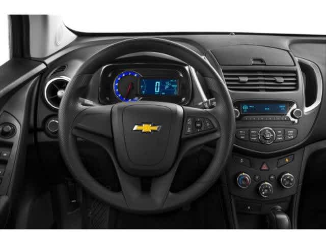 Thumbnail: 2015 Chevrolet Trax - 10