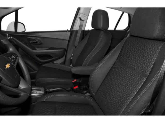 Thumbnail: 2015 Chevrolet Trax - 12