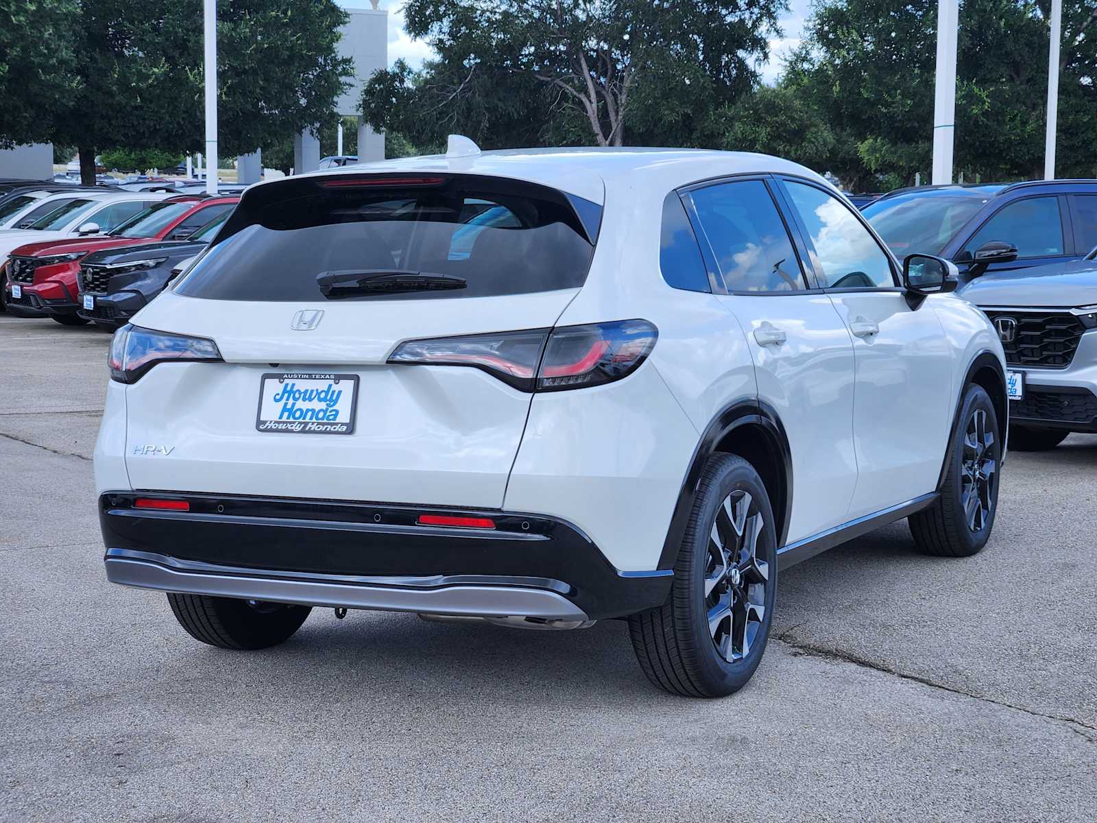 Thumbnail: 2027 Honda HR-V - 5