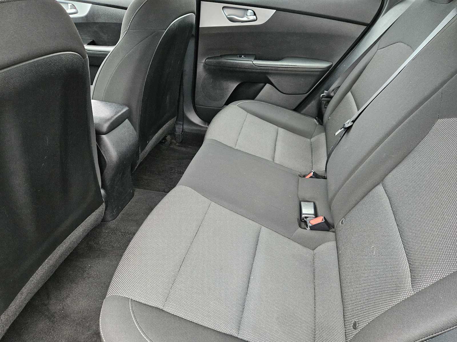 Thumbnail: 2023 Kia Forte - 27