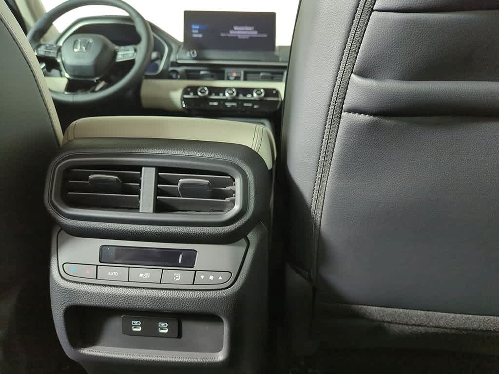 Thumbnail: 2026 Honda Pilot - 25