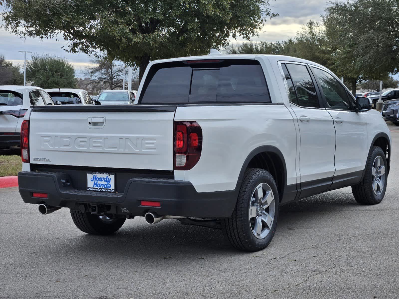 2025 Honda Ridgeline RTL photo 4