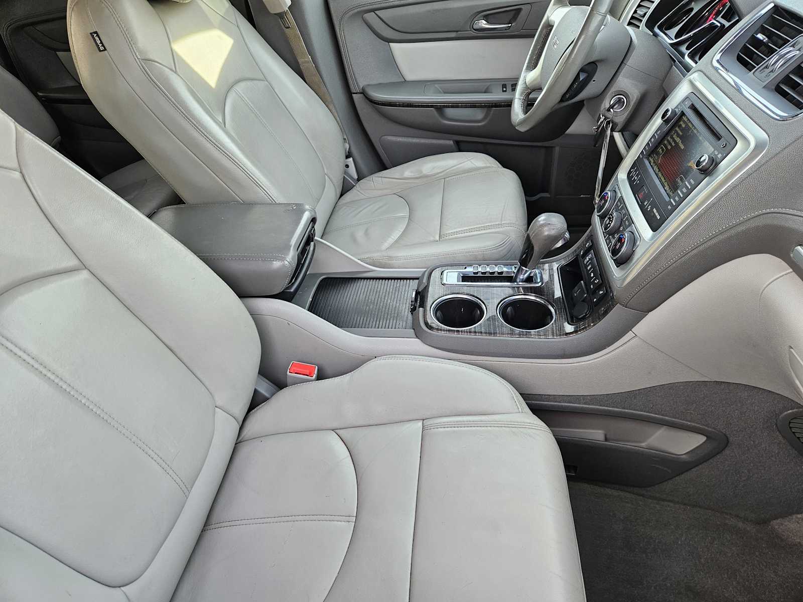 Thumbnail: 2016 GMC Acadia - 14