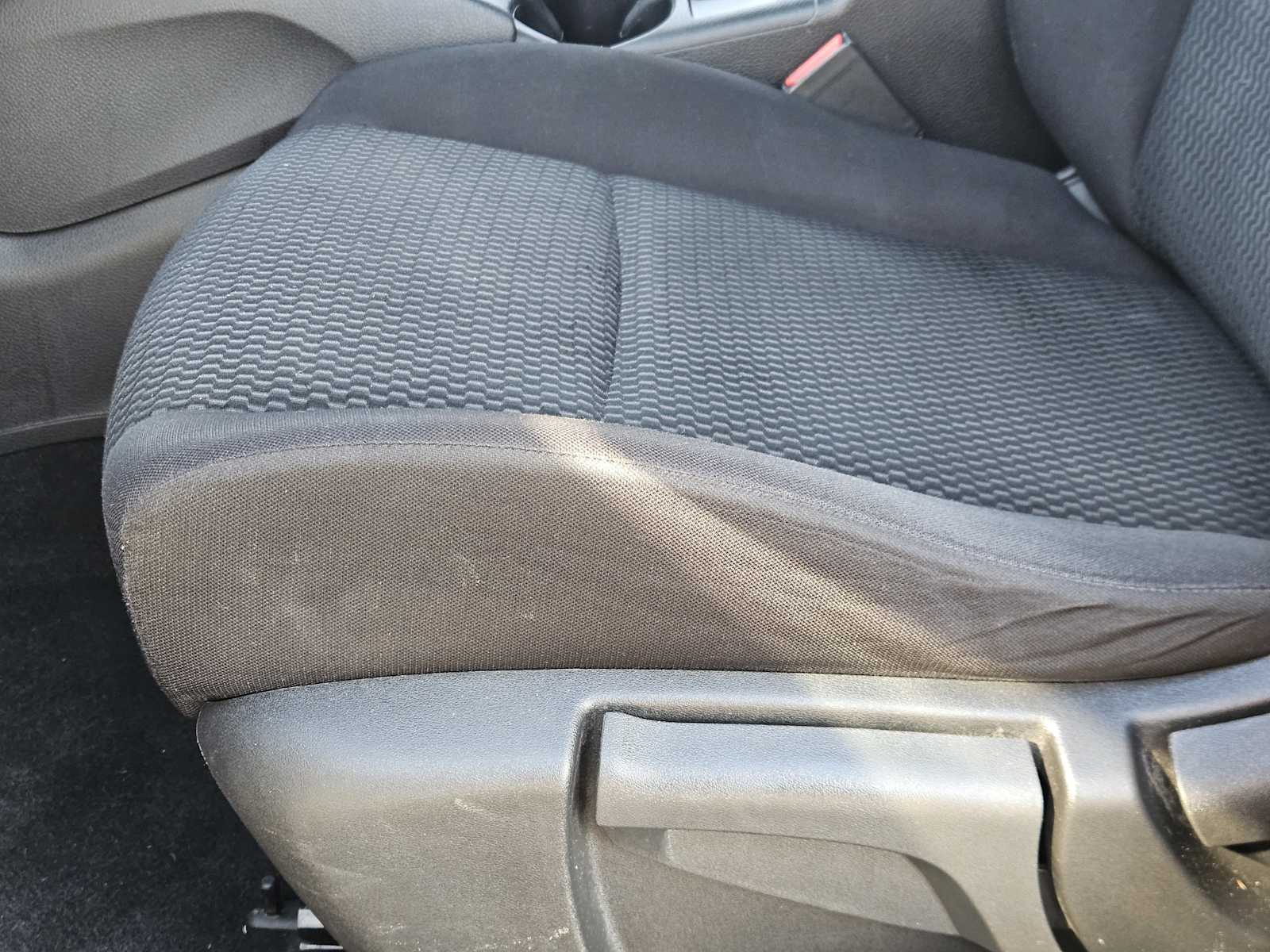 Thumbnail: 2020 Nissan Rogue Sport - 22