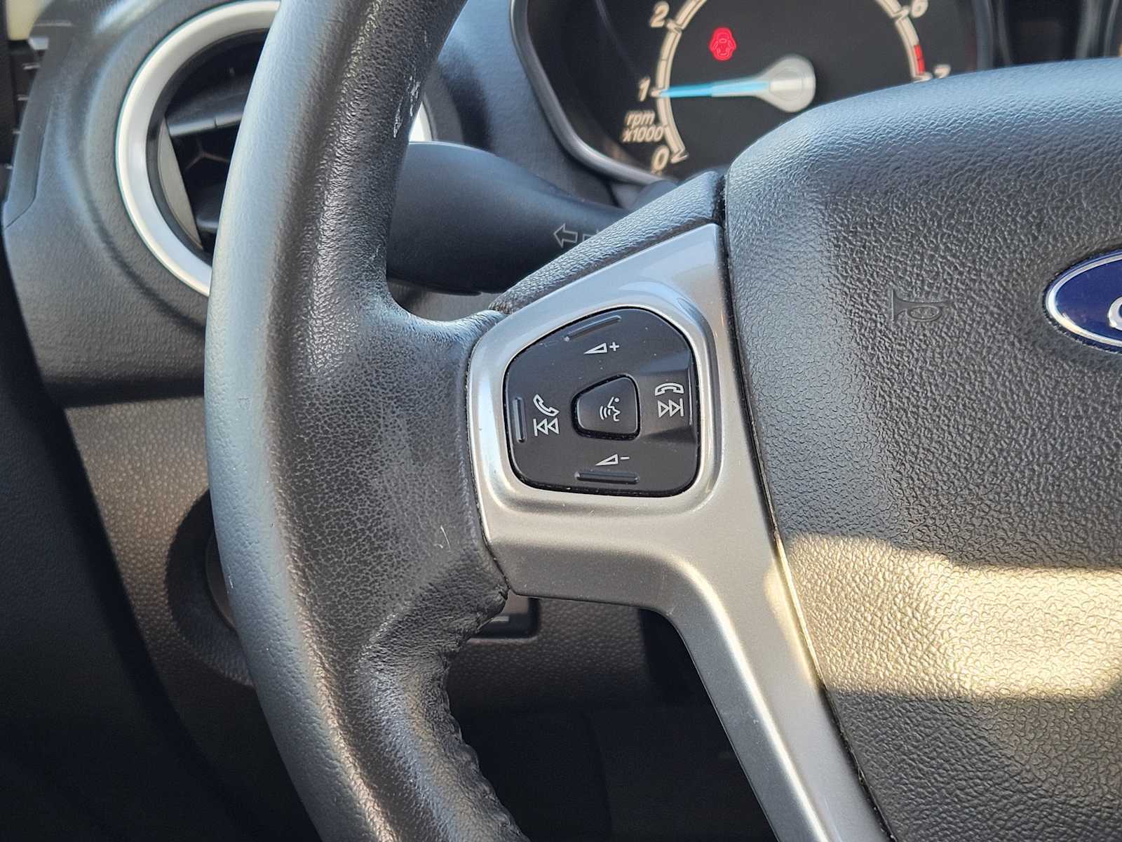 Thumbnail: 2016 Ford Fiesta - 25