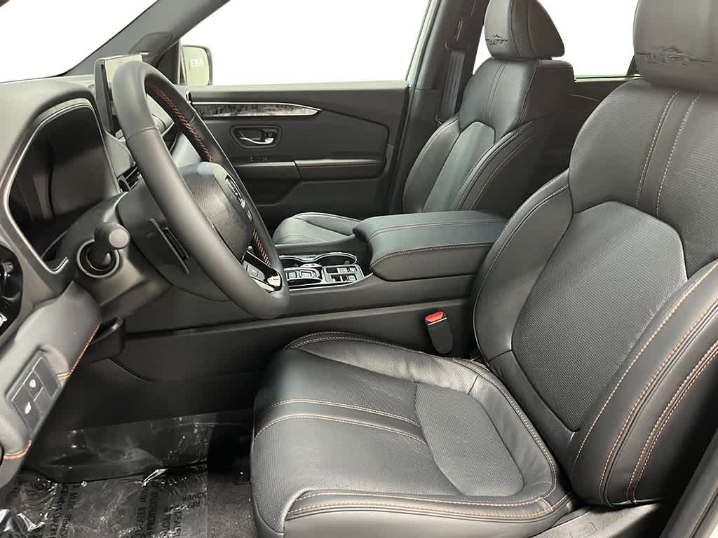 Thumbnail: 2026 Honda Passport - 15